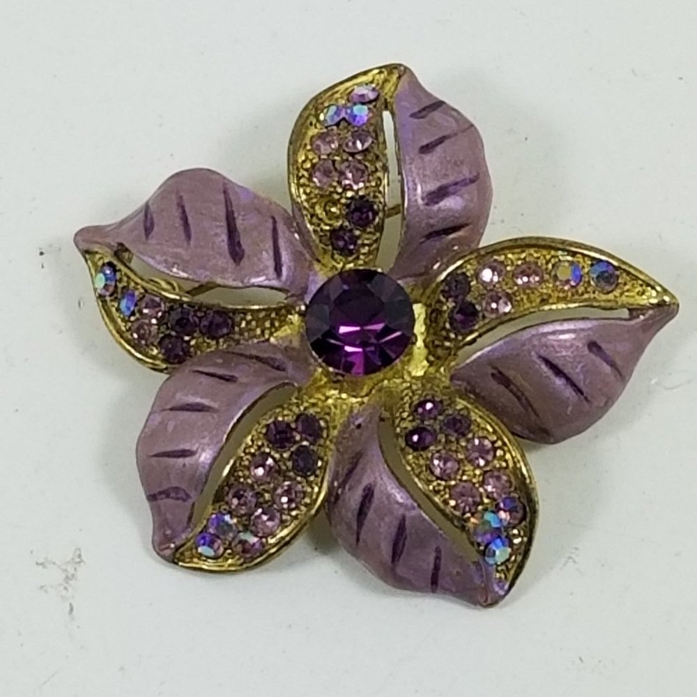 Vintage Enamel gold tone with purple stones broach - Picture 3 of 8